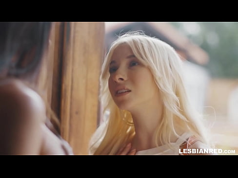 ❤️ Tyttö tulee kotiin muutamaa kuukautta myöhemmin ja päätyy syömään äitipuolensa pillua ️❌ Seksivideo at fi.sexogolic-info.ru ❌❤